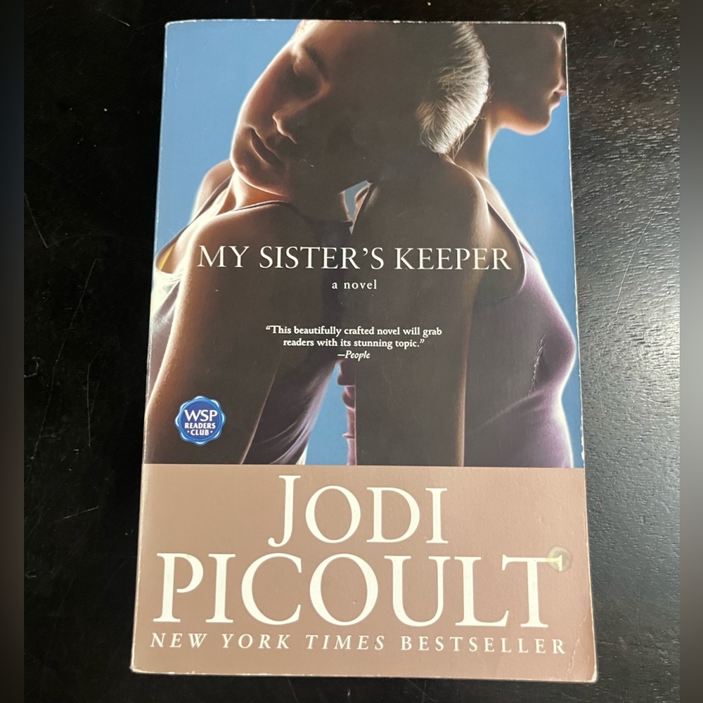 My sisters keeper by Jodi Picoult book - Picture 1 of 2